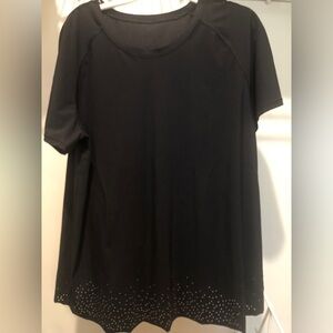 EUC Lululemon Quick Pace Black Short Sleeve Tee